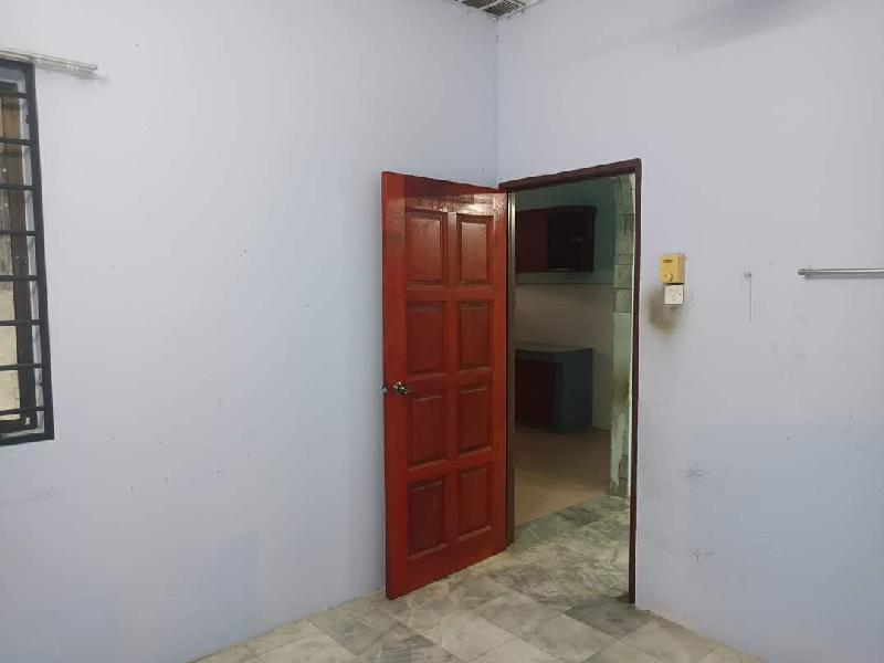 Teres Setingkat Belakang Klinik Kesihatan Tg.Rambutan Perak - photo 6