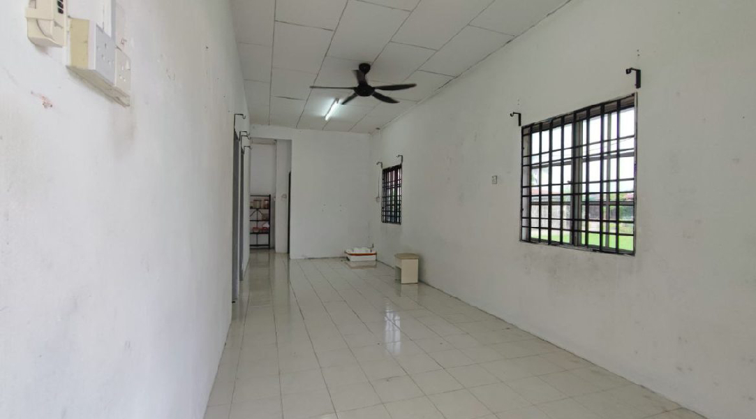 Corner Lot Depan Rumah Padang  - photo 5