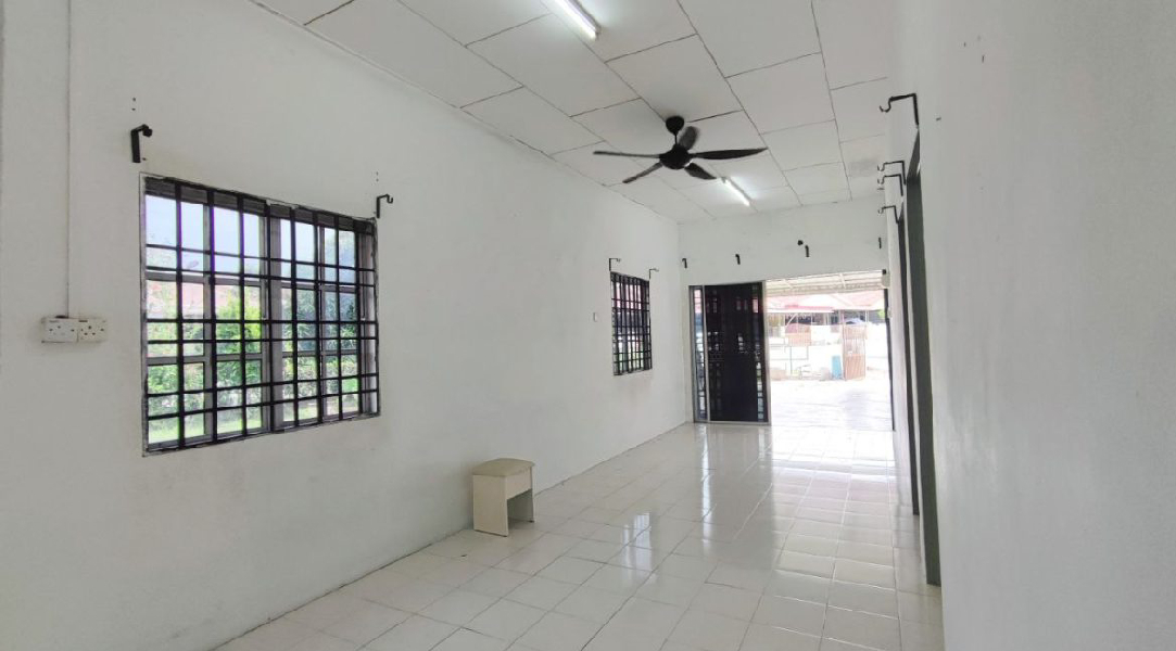 Corner Lot Depan Rumah Padang  - photo 7