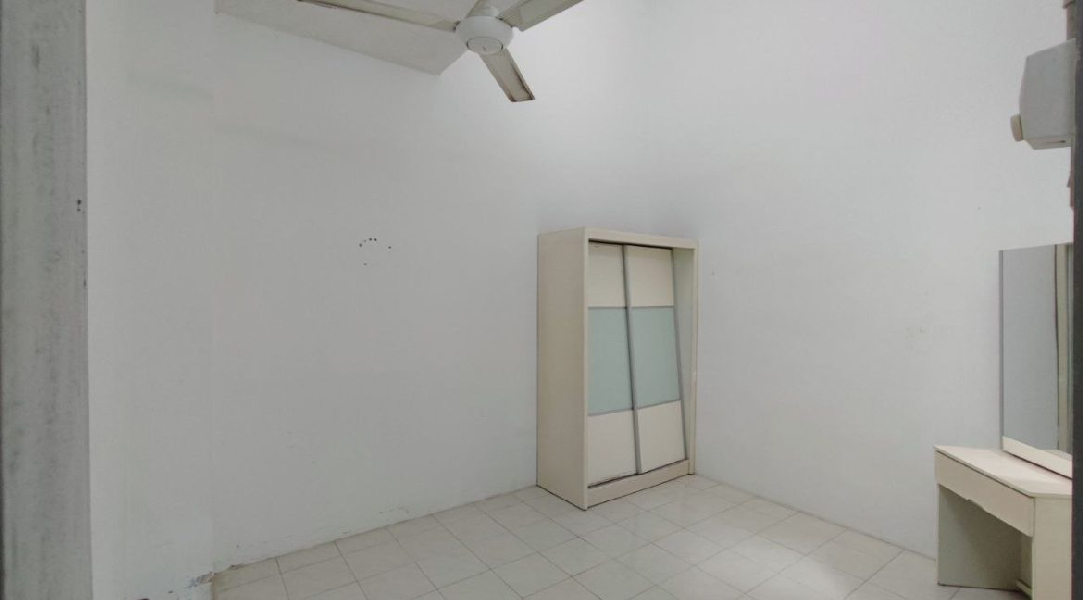 Corner Lot Depan Rumah Padang  - photo 9