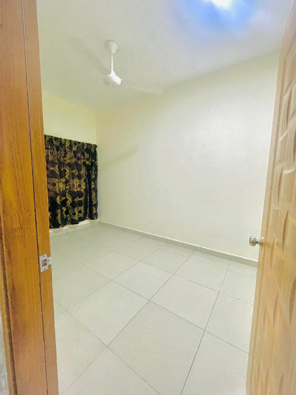 Rumah Teres Setingkat Di Gelung Pepuyu Bota Perak - photo 10