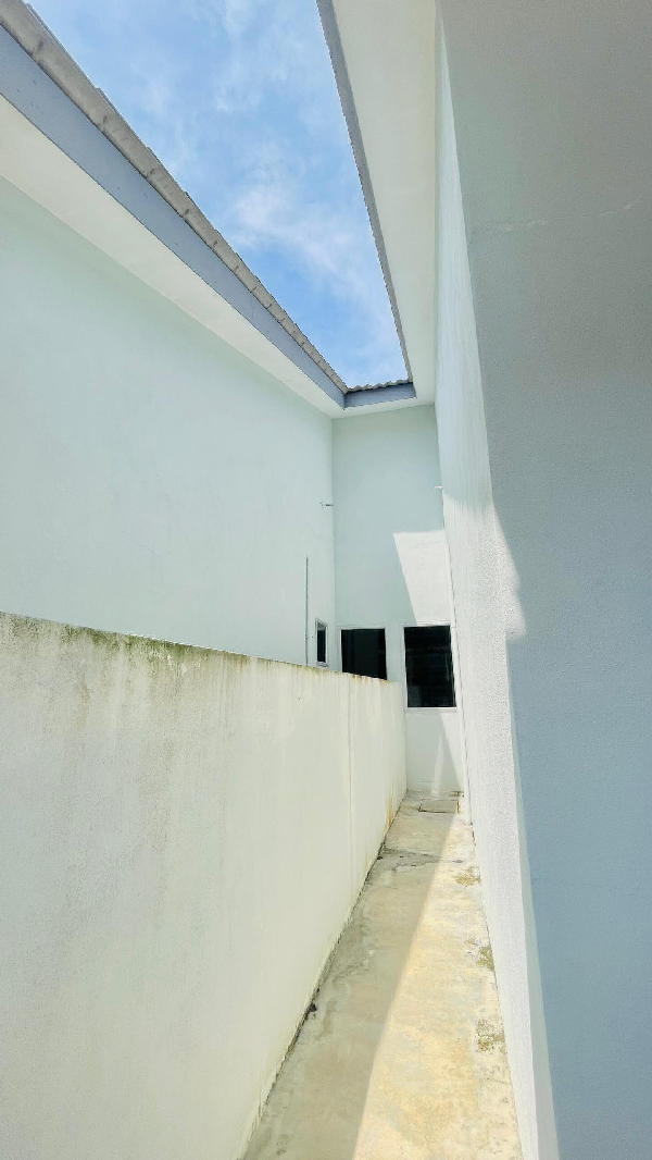 Rumah Teres Setingkat Di Gelung Pepuyu Bota Perak - photo 11