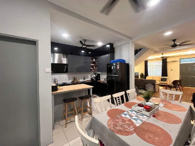 Rumah 2 Tingkat Cantik - photo 8