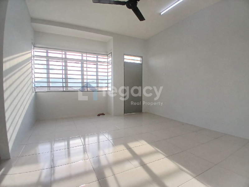 Rumah 2 Tingkat Facing Open( west facing )  - photo 9