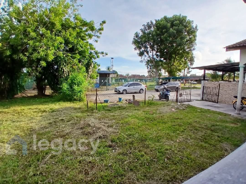 RUMAH CORNER LOT LUAS - photo 3