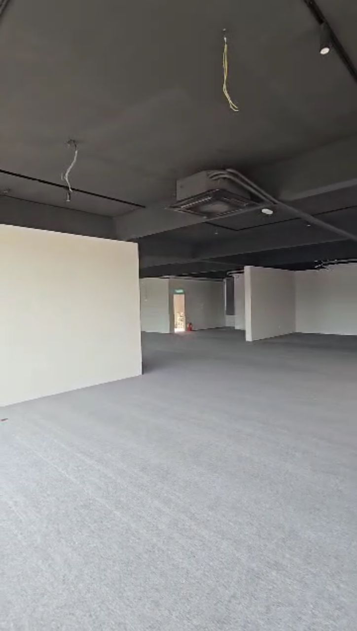 Iconic Point 3Story Shoplot With Partially Furnish - photo 3