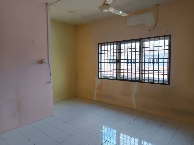 Ipoh Bandar Lahat Baru Double Storey House  - photo 3