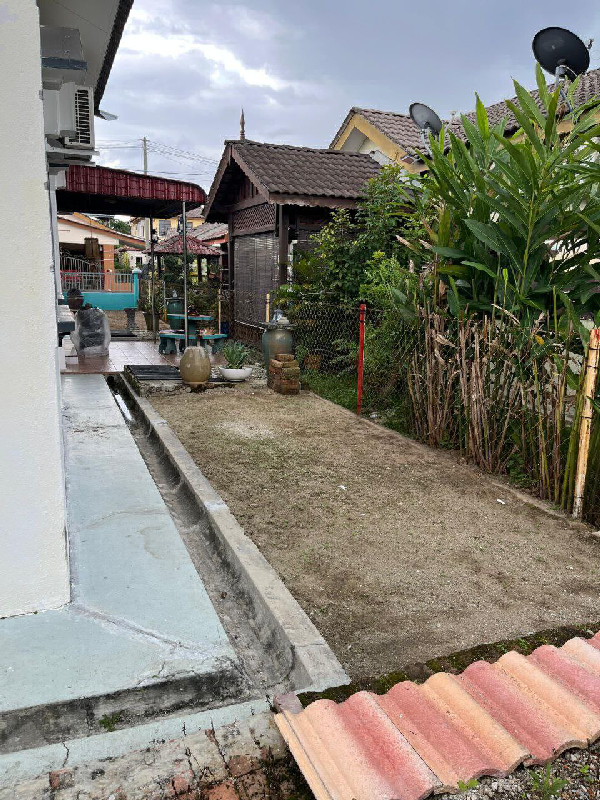 IPOH BERCHAM DESA PUTRA SINGLE-STOREY BUNGALOW HOUSE  - photo 3