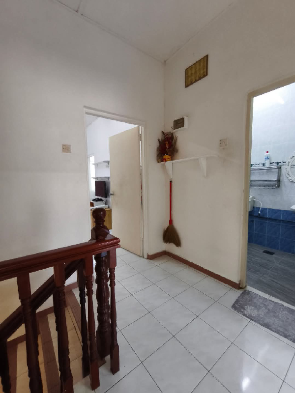 IPOH Menglembu Double Storey Terrace House  - photo 7
