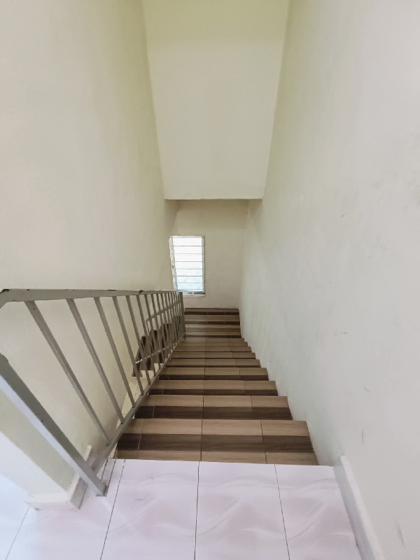 IPOH Batu Gajah Pusing Double Storey Terrace House  - photo 5