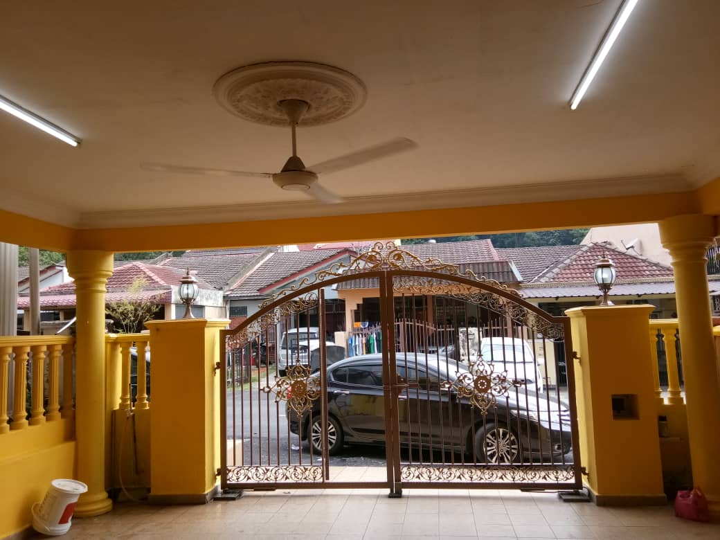 Single Storey Terrace, Taman Jasa Utama, Selayang - photo 2