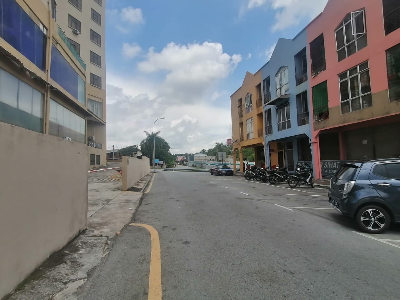 3 Storey Shoplot Bandar Baru Salak Tinggi - photo 7