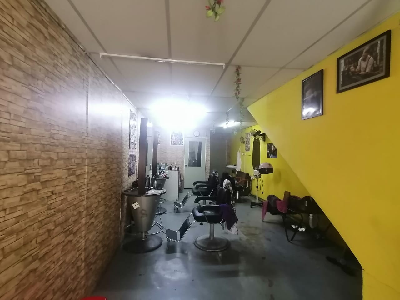 3 Storey Shoplot Bandar Baru Salak Tinggi - photo 12