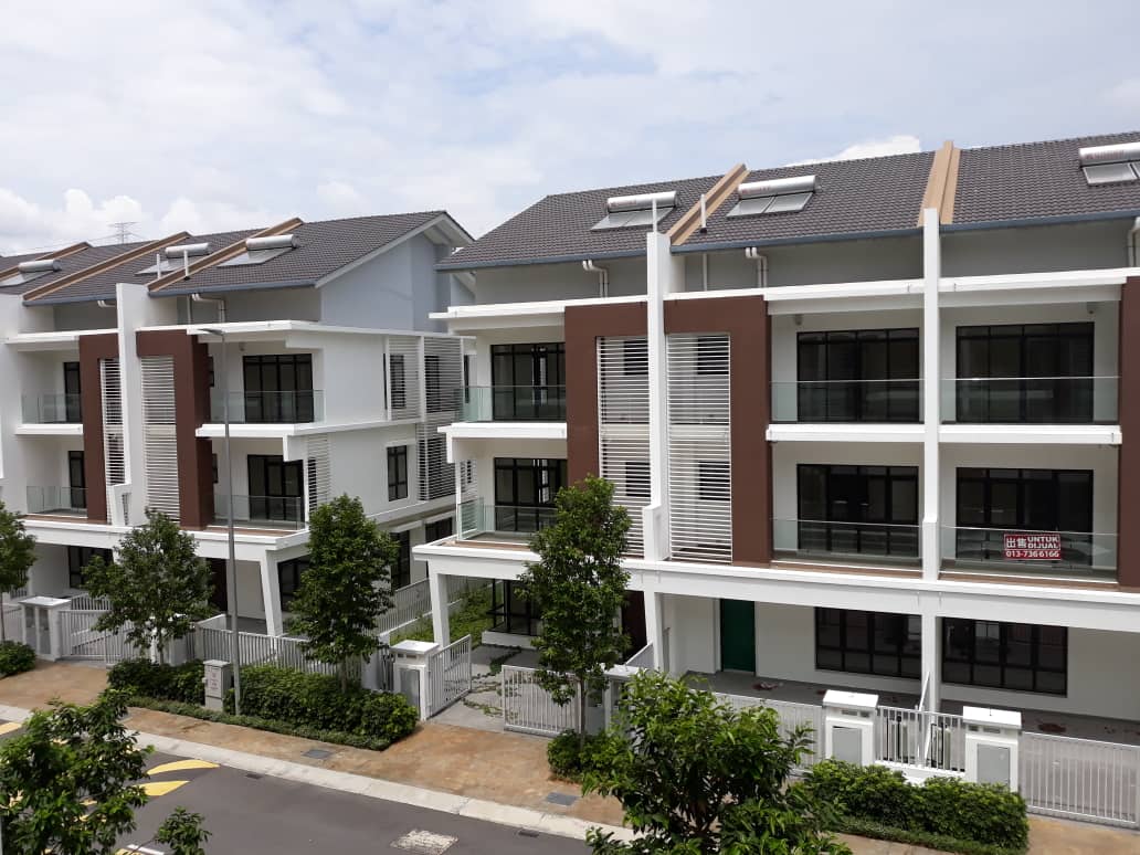 3-Storey End Lot at Avens Residence, Southville - photo 6