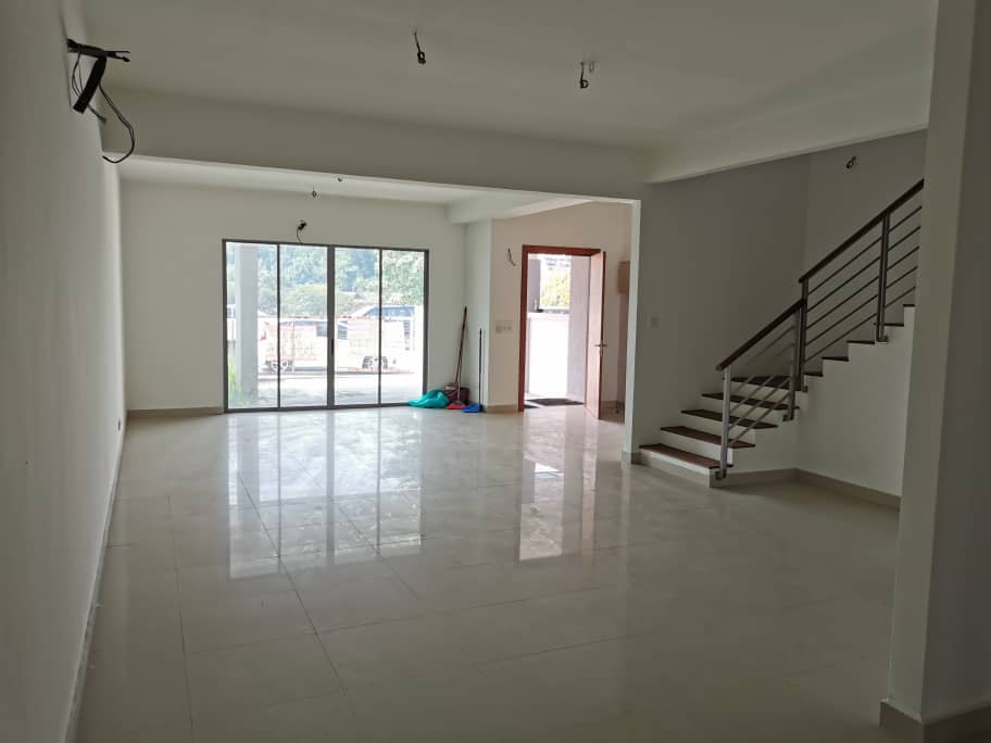 2 Storey Intermediate 24x80 Sering Ukay Ampang - photo 7