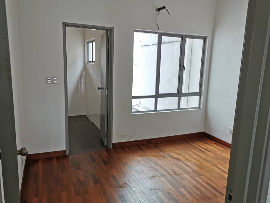 2 Storey Intermediate 24x80 Sering Ukay Ampang - photo 12