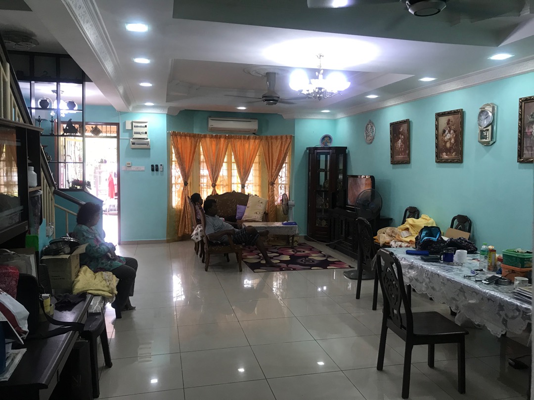 Double Storey House Taman Gombak Permai Non Bumi - photo 5