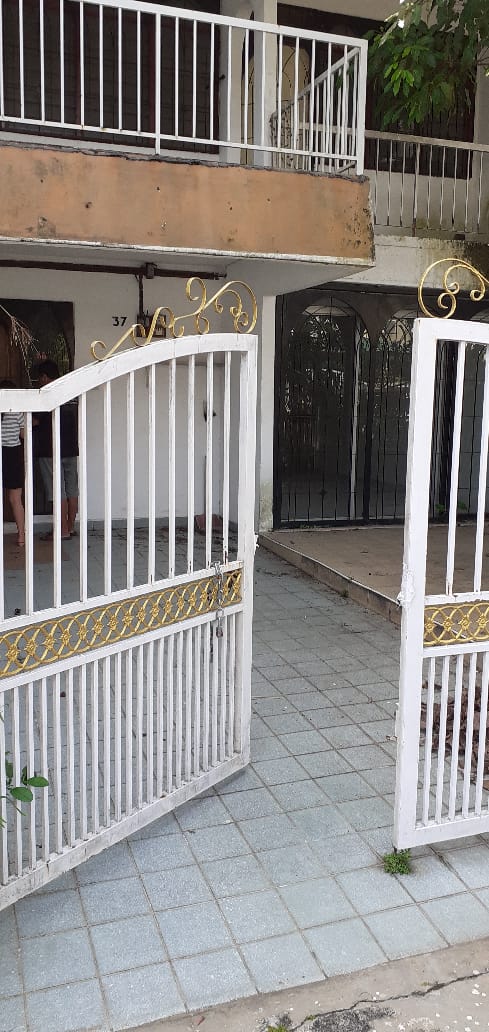 2 Storey Terrace Taman Selayang Utama 20x70 - photo 4