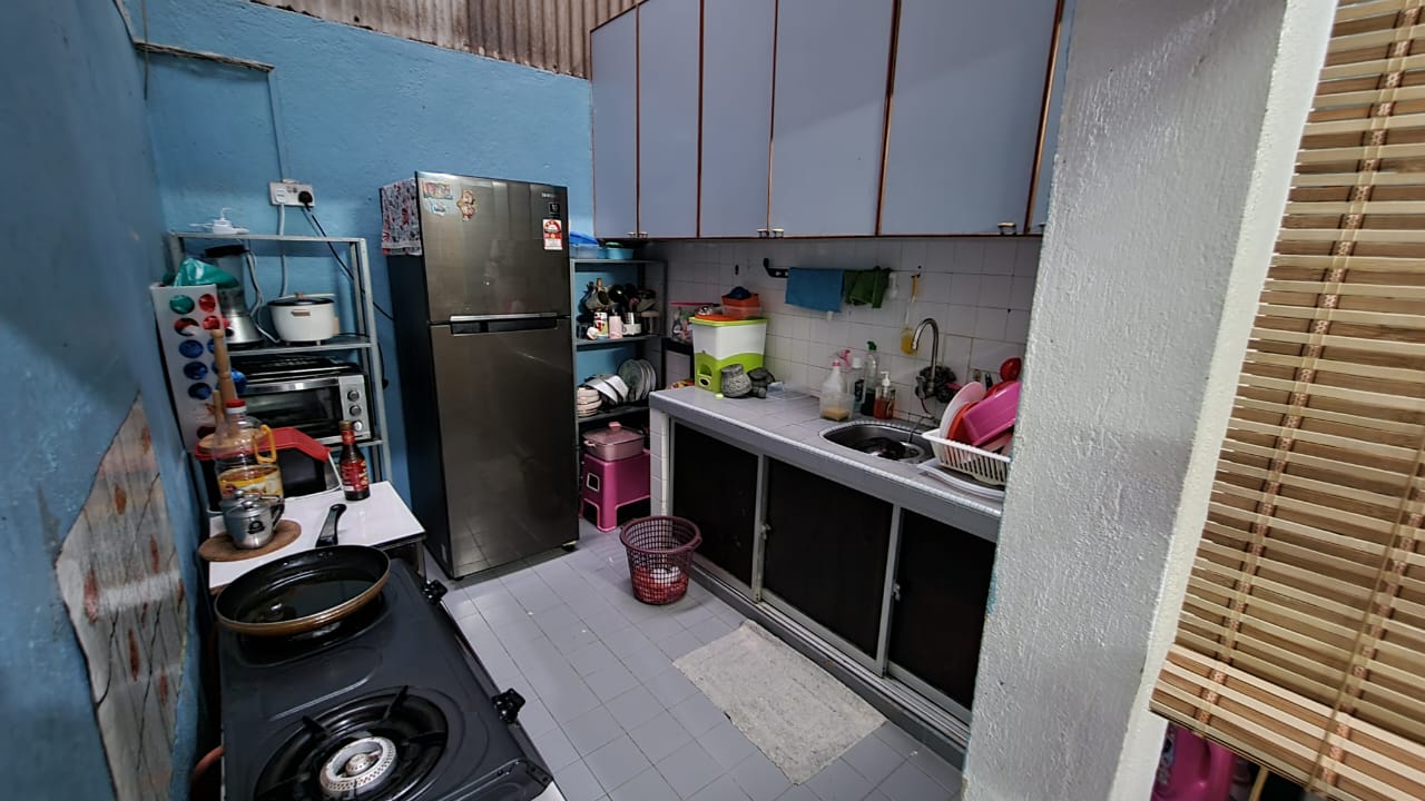Single Storey Terrace Cluster Bandar Tun Razak - photo 7
