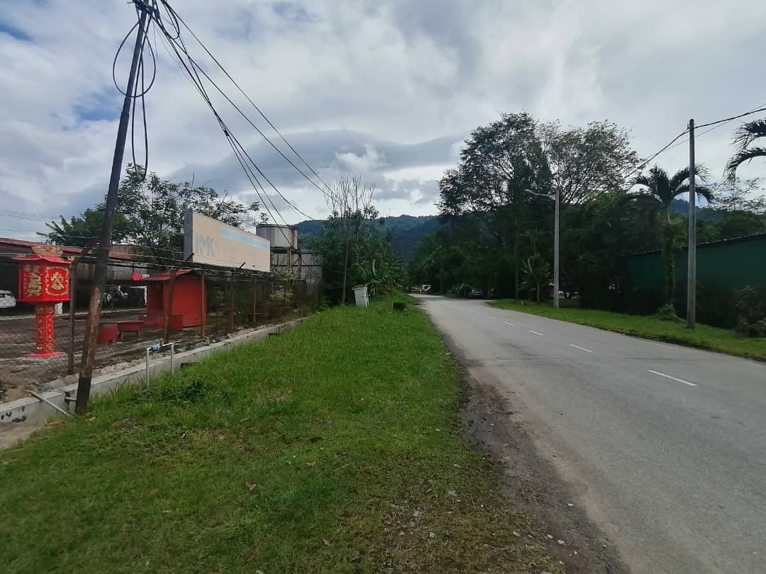 1 Acre Industrial Land with Factory Non Bumi Lot - photo 2