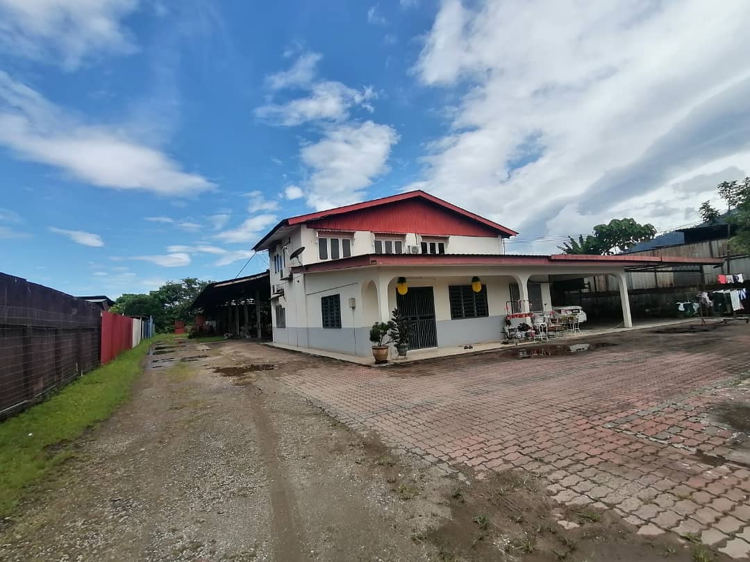 1 Acre Industrial Land with Factory Non Bumi Lot - photo 6