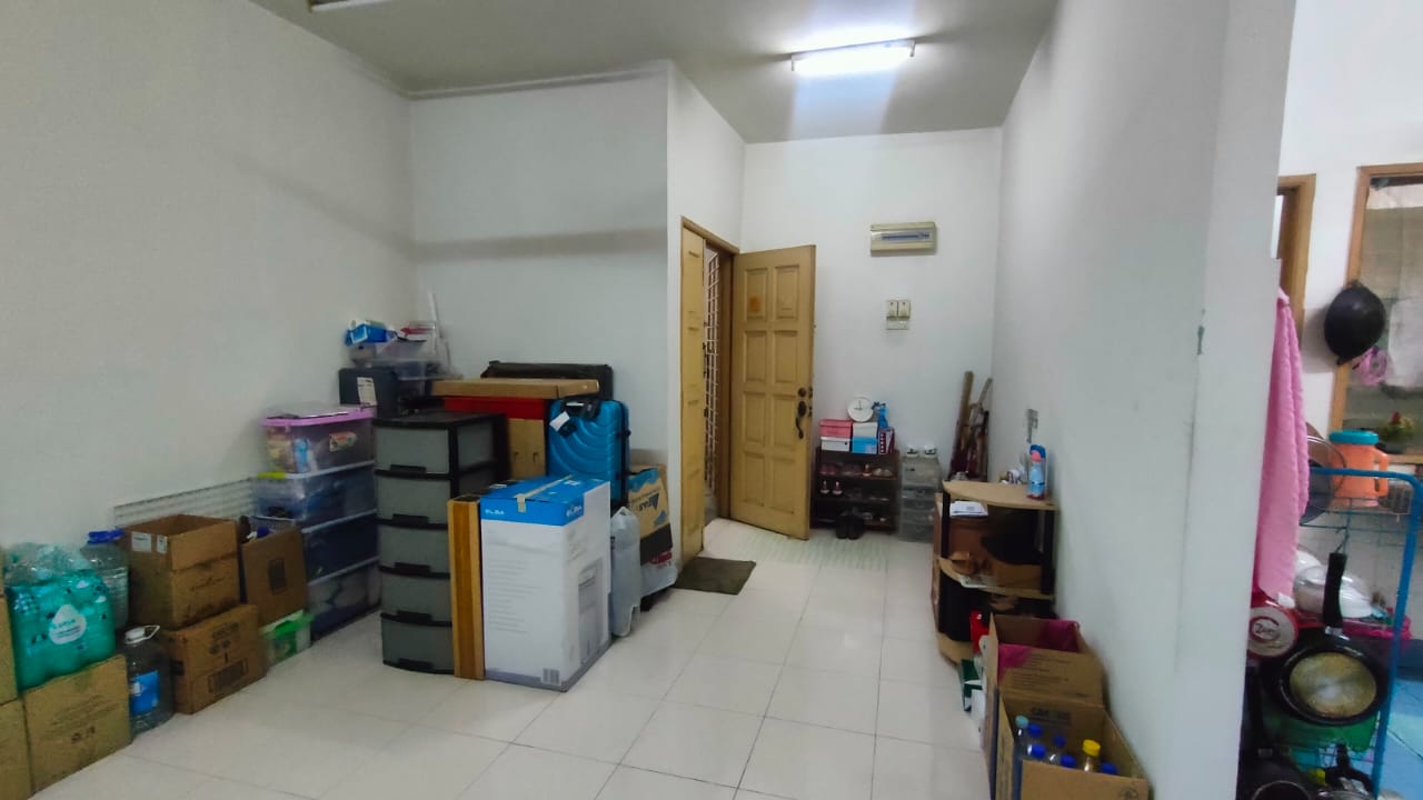 APARTMENT MELUR, SENTUL, KL - photo 8