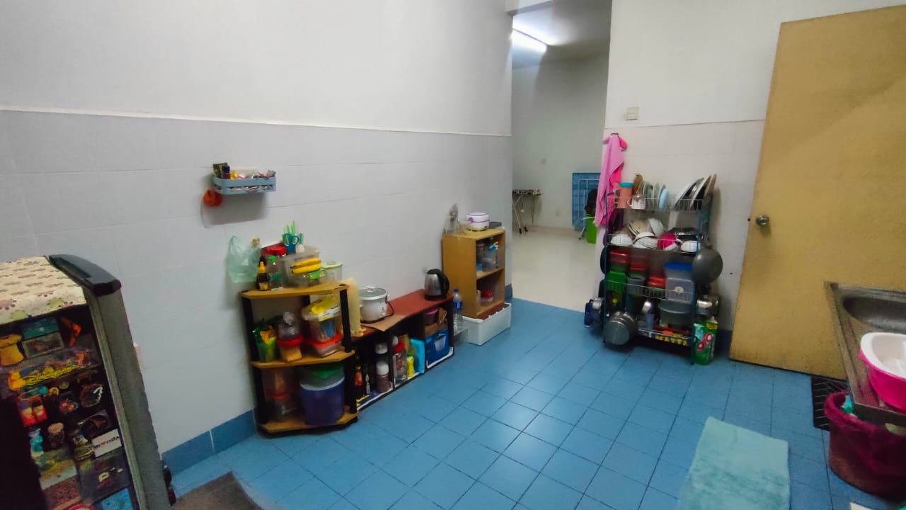 APARTMENT MELUR, SENTUL, KL - photo 9