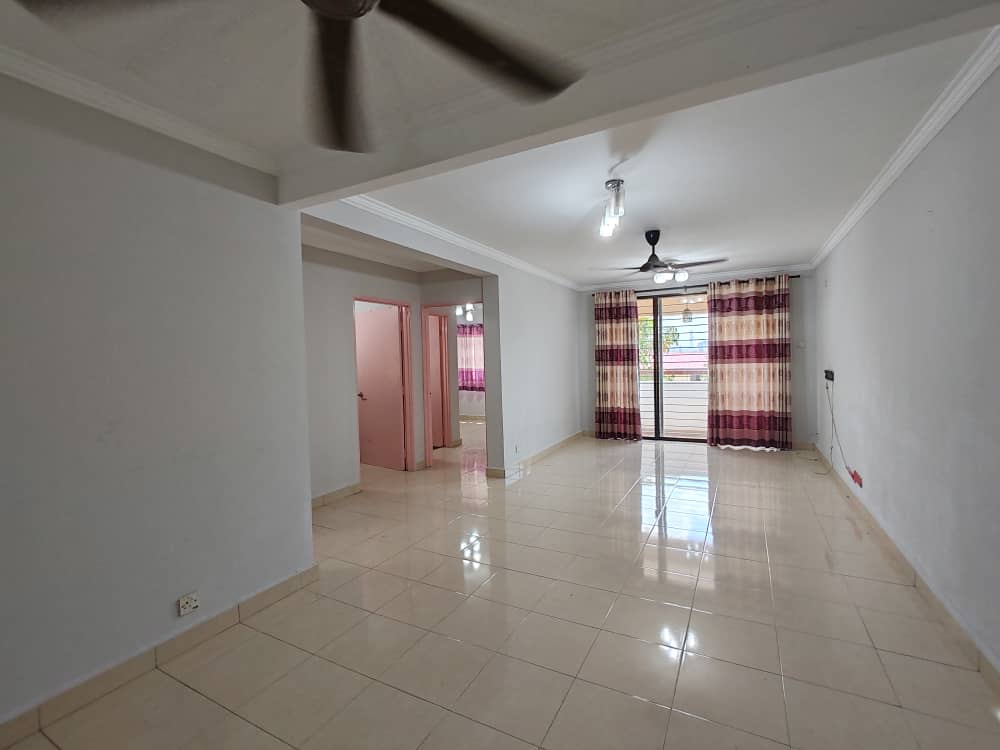 Putra Villa Condominium LRT Gombak Freehold 1066 - photo 4