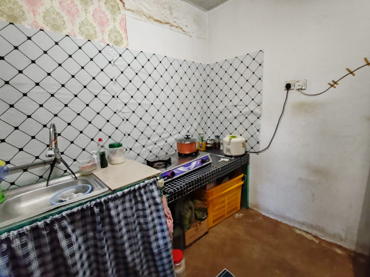 Freehold  Apartment Pantai Indah,Pantai Dalam - photo 4