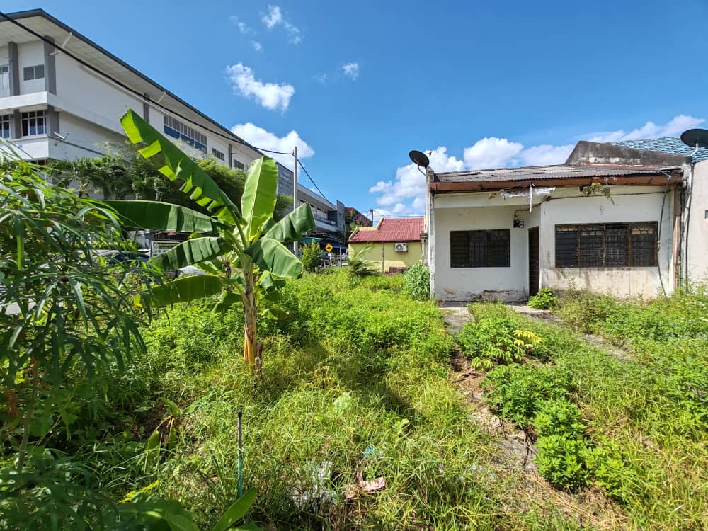 Corner Lot Taman Bukit Kuchai 40x71 sqft - photo 7