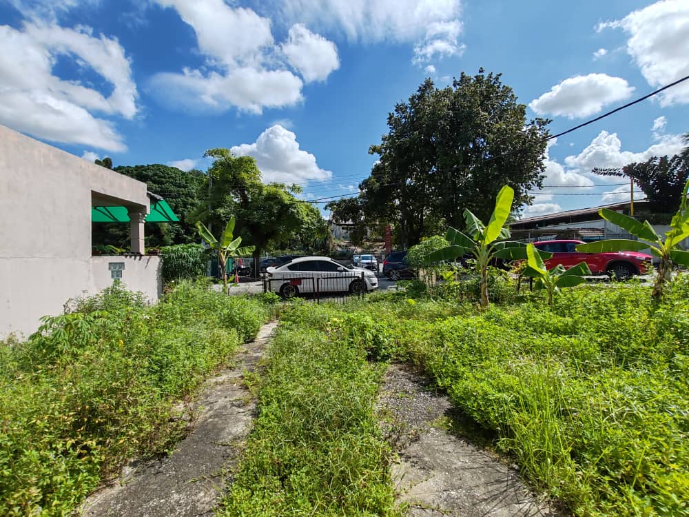 Corner Lot Taman Bukit Kuchai 40x71 sqft - photo 9