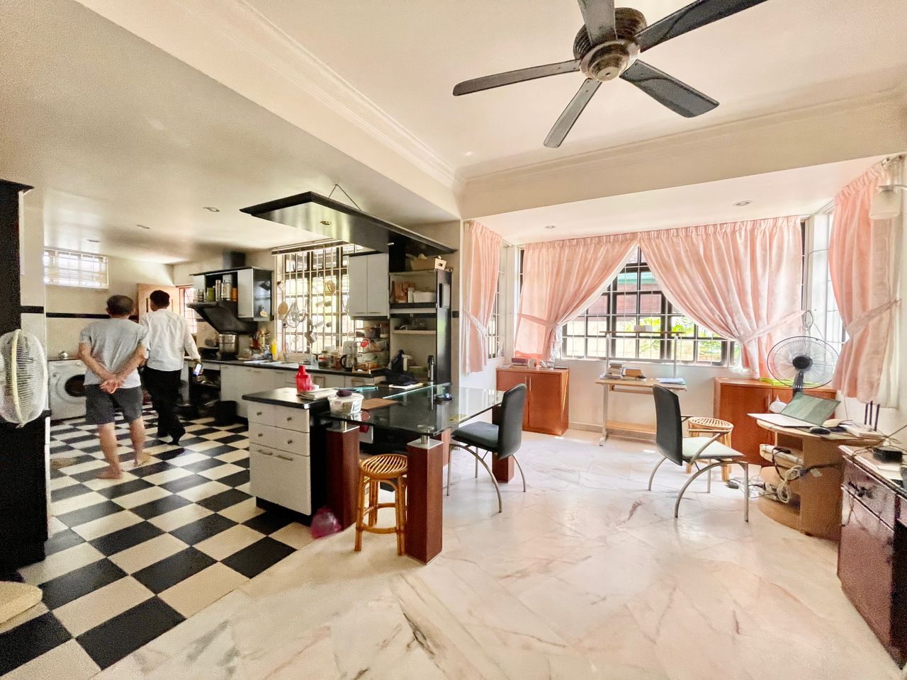 2 Storey TERRACE CORNER 2375sqft Bukit Gambier - photo 3