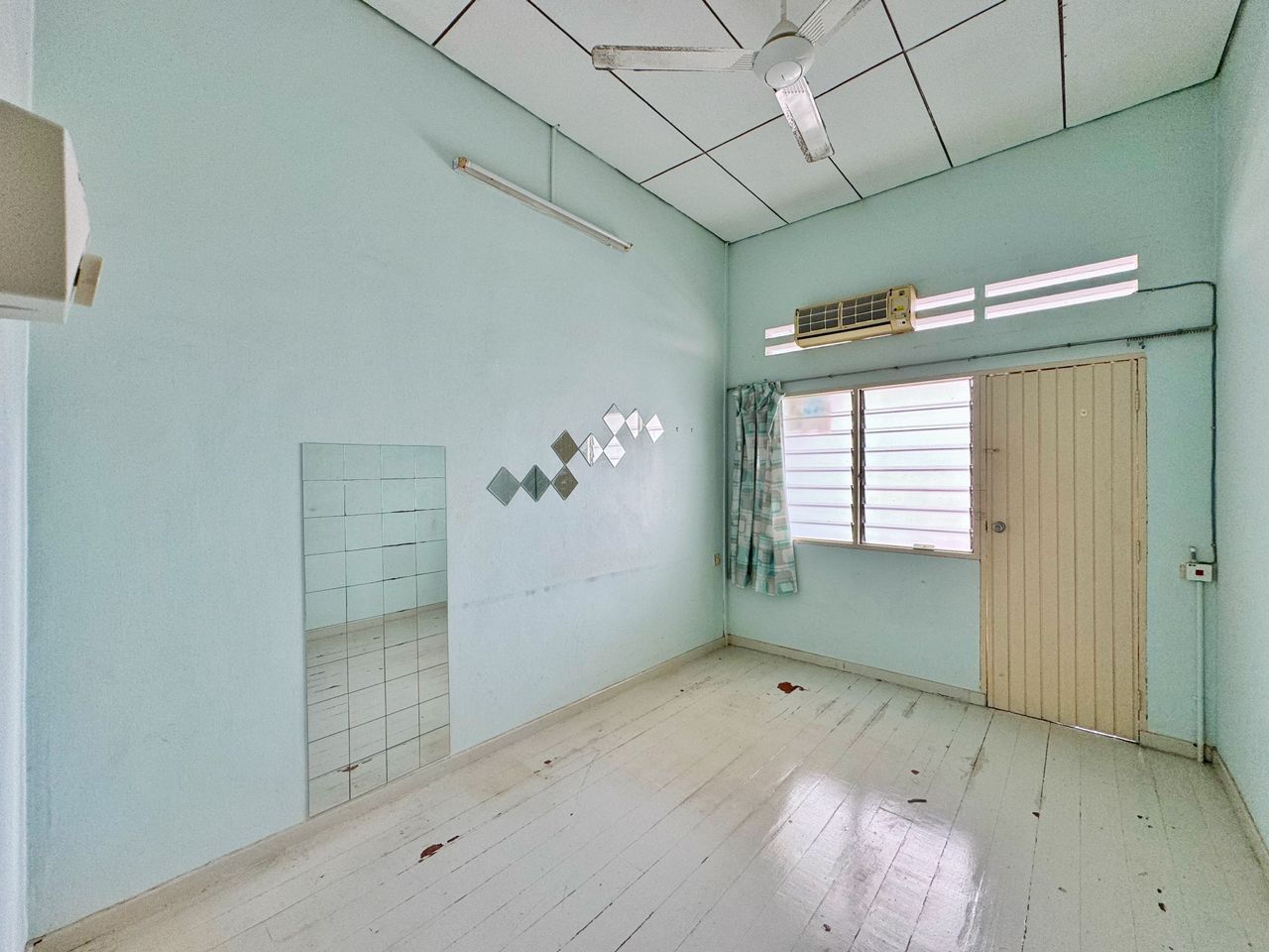 2 Storey Terrace Lorong Delima 1400sqft Greenlane - photo 4