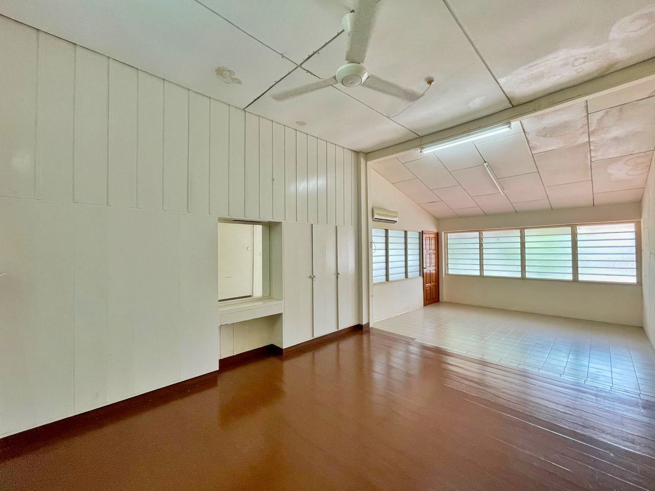 2 Storey Semi-D 3195sqft Greenlane Island Park - photo 4