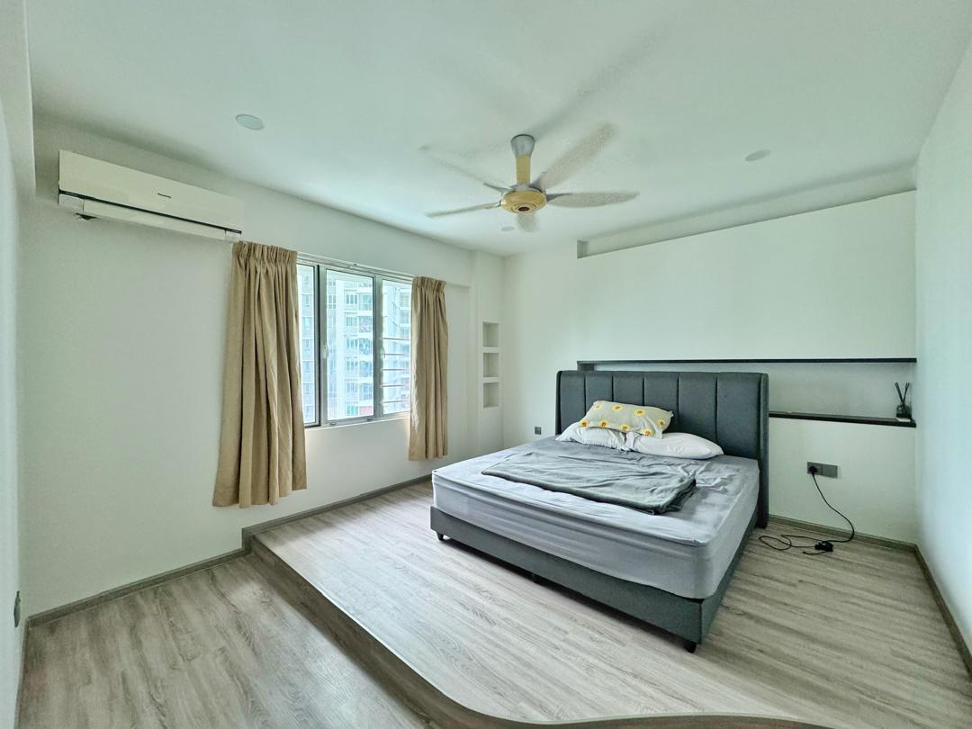 The Straits Regency 1670sqft 3 CARPARKS - photo 3