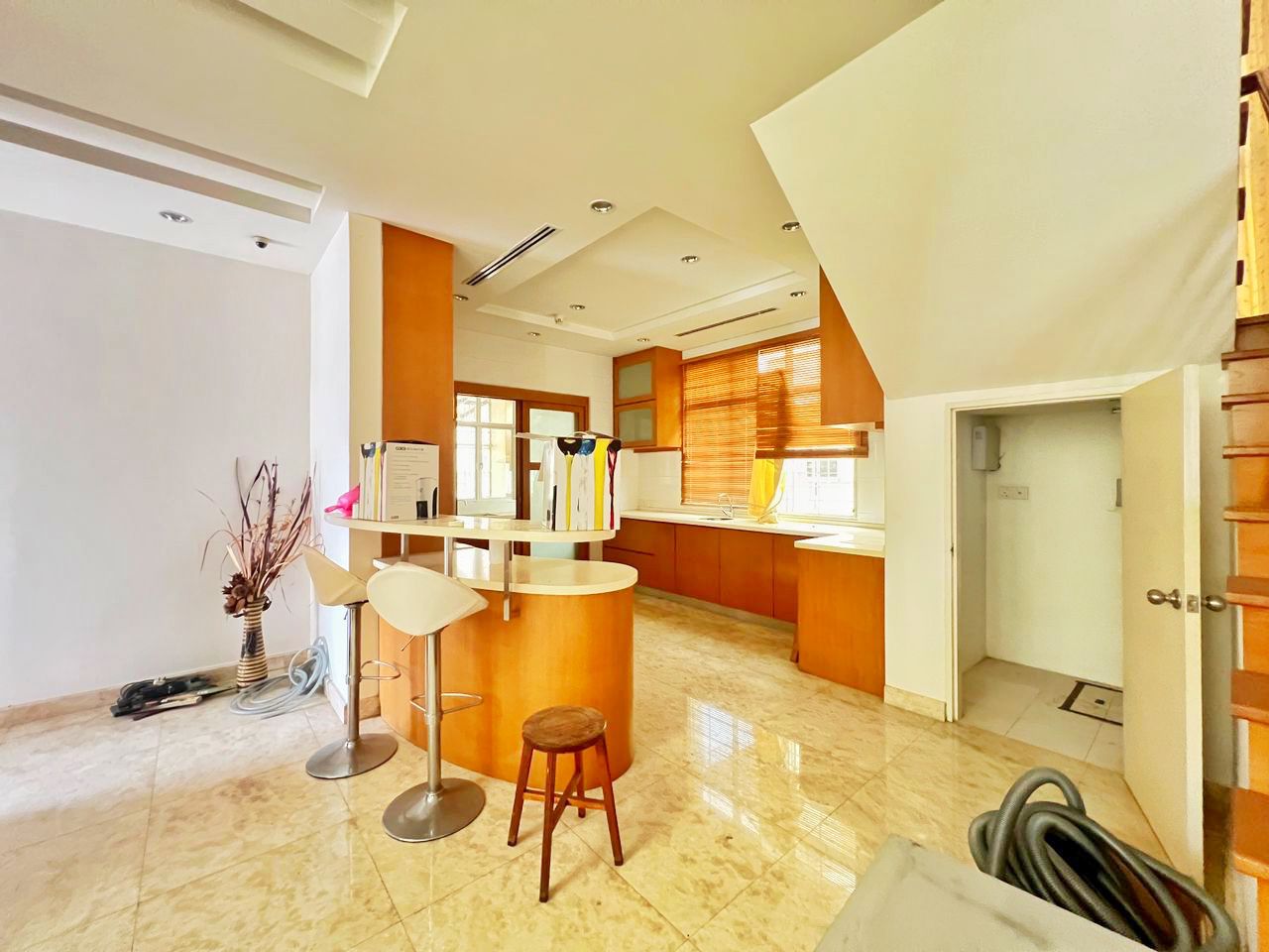 2 Storey Bungalow 5800sqft Minden Heights - photo 3