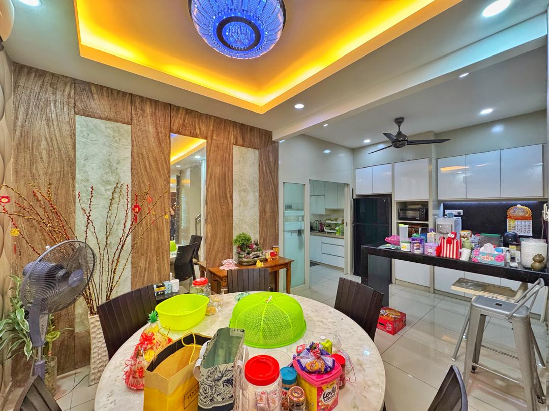 3 Storey Terrace SHINEVILLE VILLAS 3000sqft Farlim - photo 3