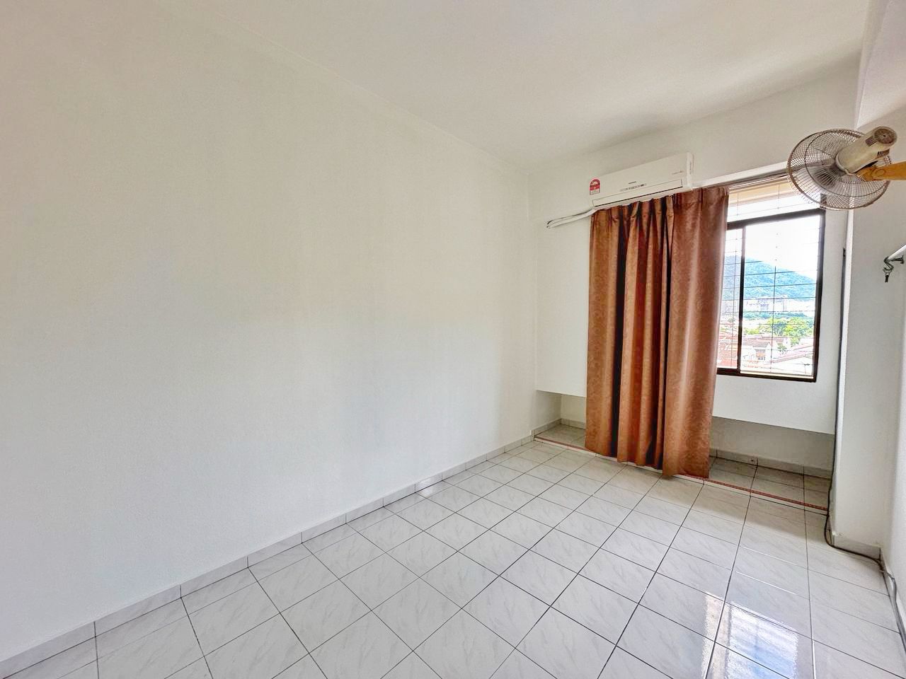 Taman Lone Pine 700sqft CORNER UNIT Ayer Itam - photo 4
