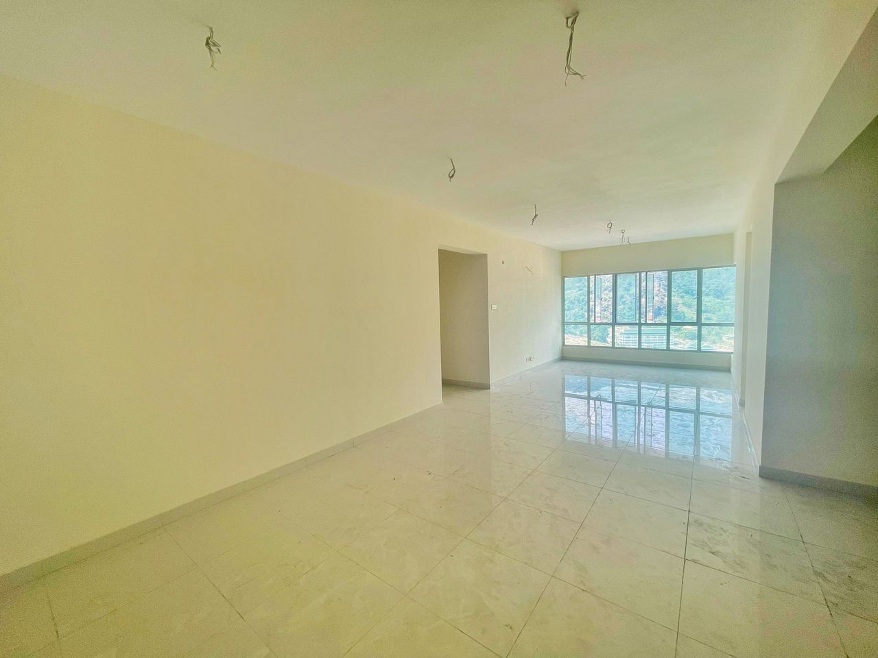 Pine Residence 1674sqft 2 Carparks Unblock View - photo 2