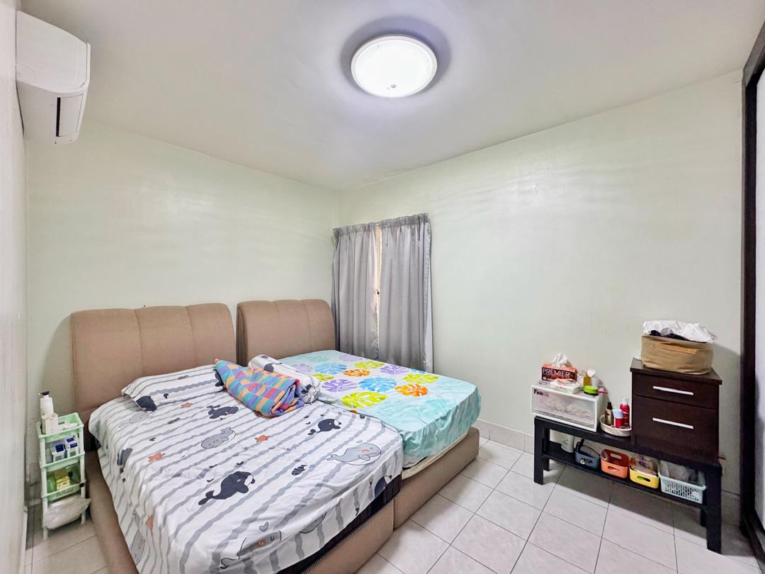 Greenlane Park 1270sqft Poolview Greenlane - photo 4