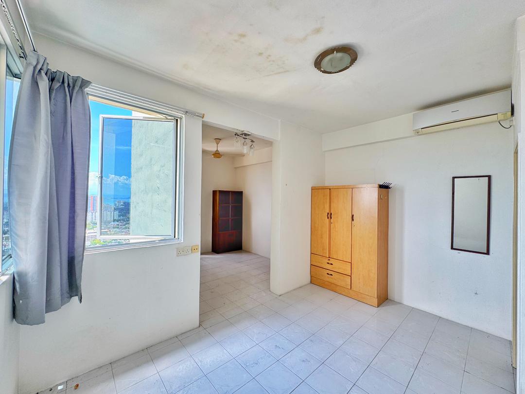 Kingfisher 800sqft HIGH FLOOR UNBLOCK VIEW - photo 4