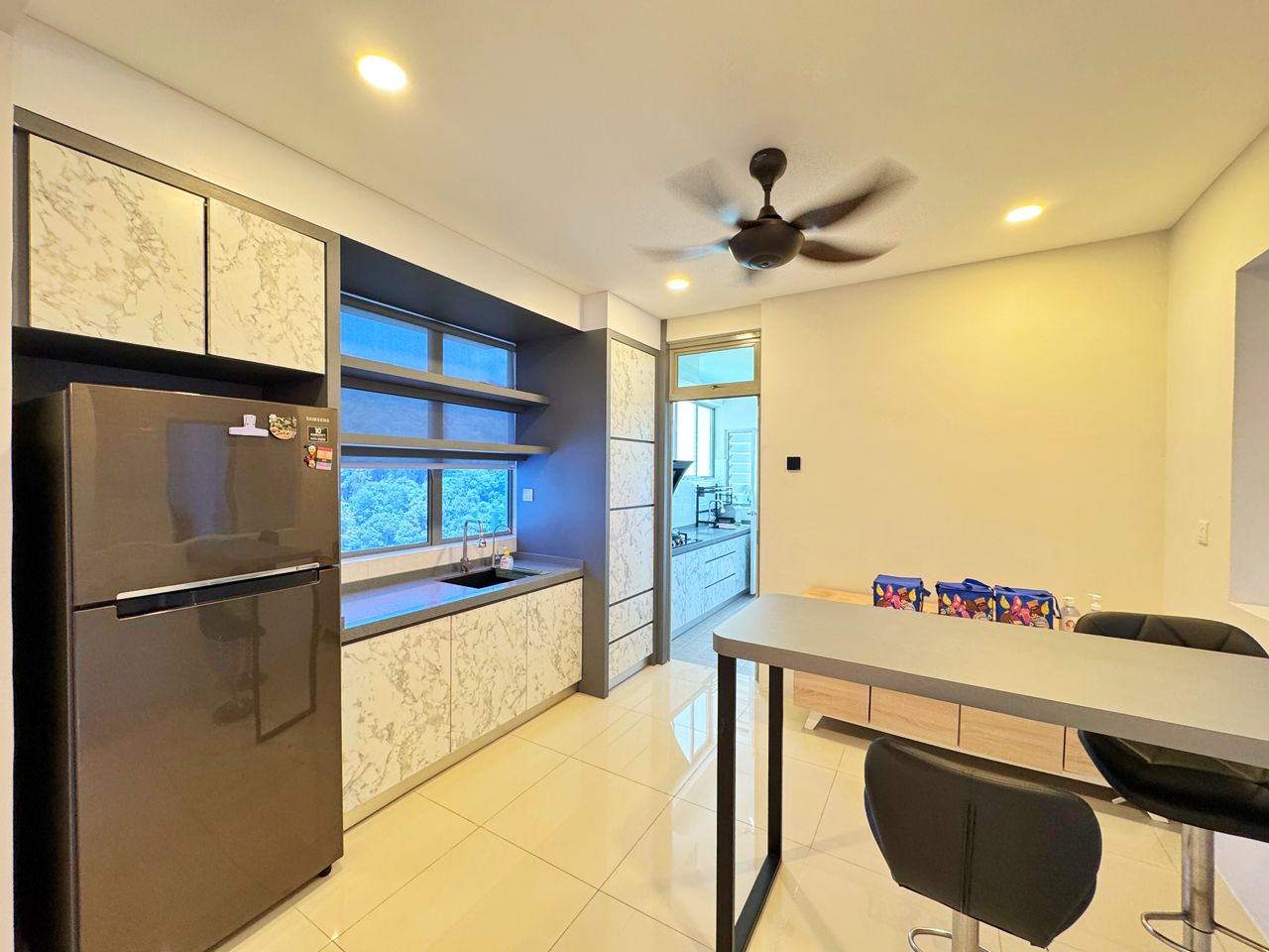 All Season Park 1323sqft 4 Bedrooms Farlim - photo 4
