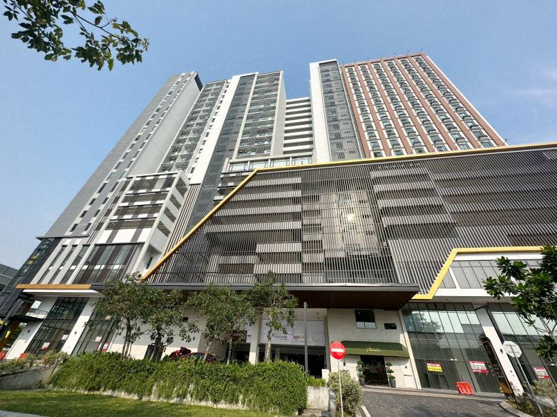 Office Space for Rent at Glenz, Next to LRT - photo 5