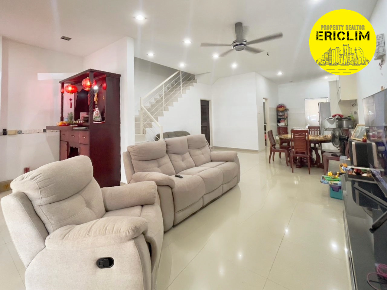 3 Sty Terrace, Setia Pearl Island, 2600, Northeast - photo 2