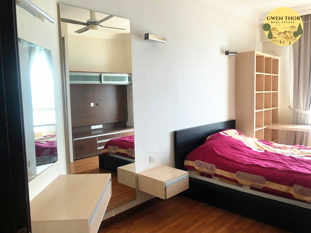 Gurney Beach Resort 38th 5000 2650sf 3,5,2 FFFR - photo 5