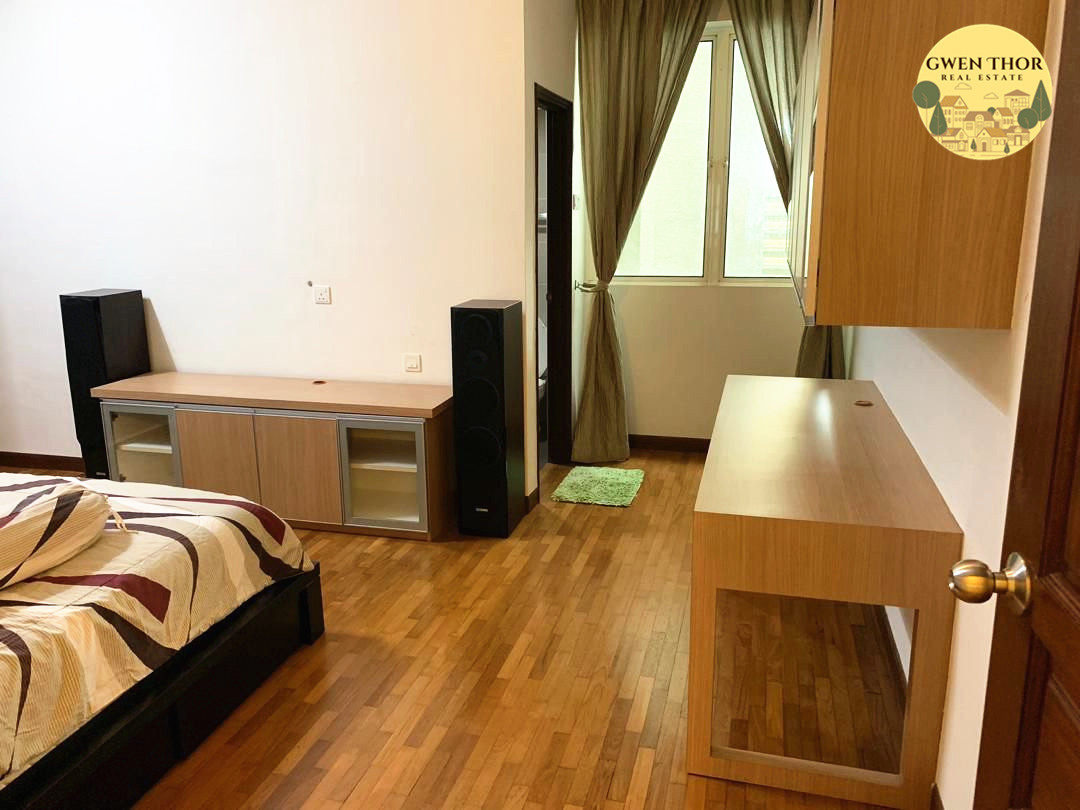 Gurney Beach Resort 38th 5000 2650sf 3,5,2 FFFR - photo 9