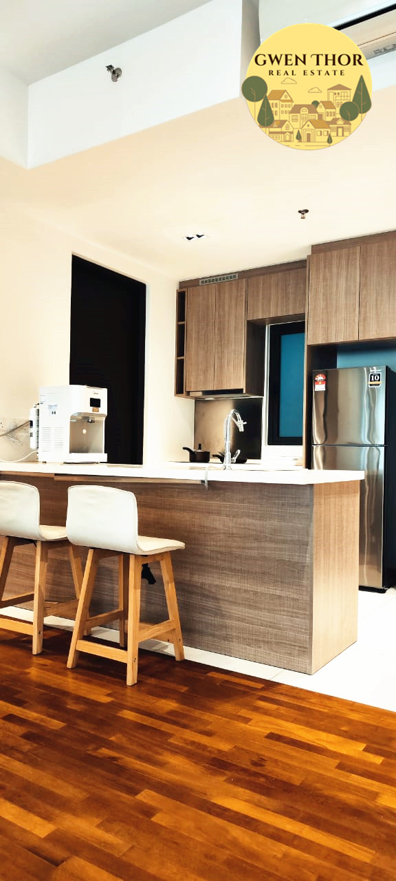 Tamarind 3A High Rent 3000 1047sf 3,2,1 FFFR - photo 3