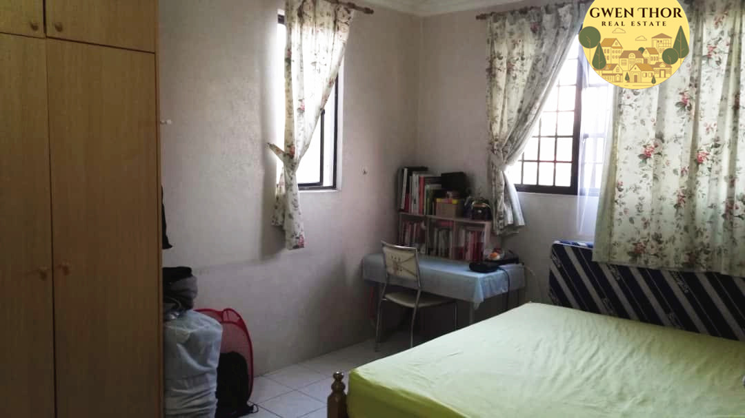 Pearl Garden C Low Rent 1300 1050sf 3,2,1 FFFR - photo 3