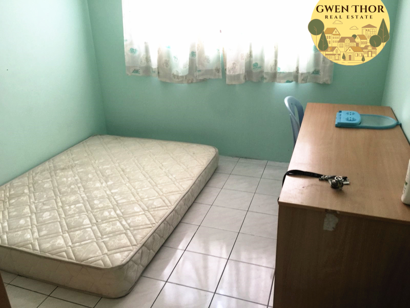 Pearl Garden C Low Rent 1300 1050sf 3,2,1 FFFR - photo 4