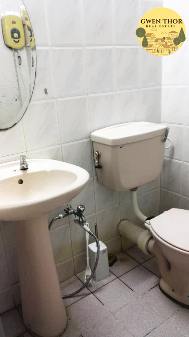 Pearl Garden C Low Rent 1300 1050sf 3,2,1 FFFR - photo 10